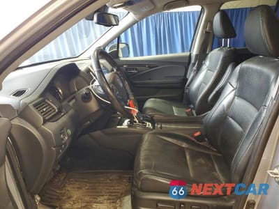 Zdjęcie 7 z 12 samochodu: 2017 HONDA RIDGELINE RTL VIN:5FPYK3F7XHB006086 - miniatura