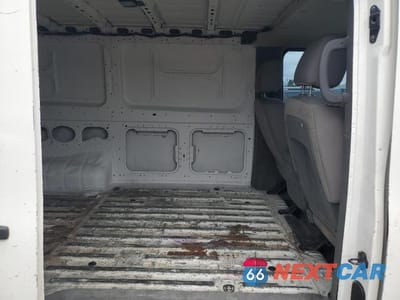 Zdjęcie 11 z 13 samochodu: 2012 NISSAN NV 1500 DELIVERY VAN VIN:1N6AF0KY3CN108820 - miniatura