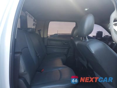 Zdjęcie 6 z 10 samochodu: 2018 RAM 4500 VIN:3C7WRKEL9JG179671 - miniatura