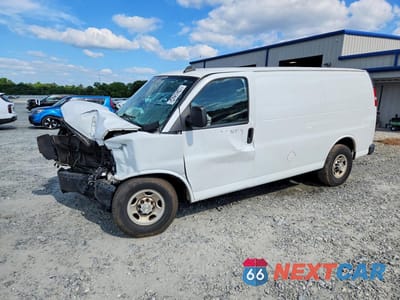 2020 CHEVROLET EXPRESS G2500 1GCWGAFG4L1243082 - główne zdjęcie licytacji z USA - miniatura