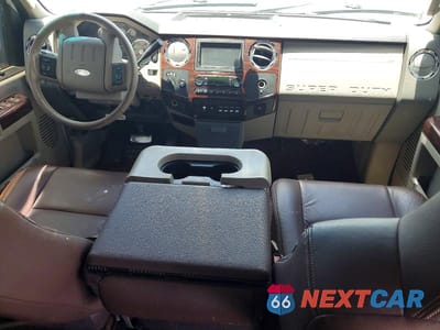 Zdjęcie 8 z 13 samochodu: 2008 FORD F350 SUPER DUTY VIN:1FTWW33RX8EB45064 - miniatura