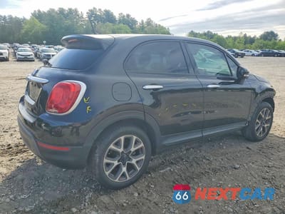 Trzecie zdjęcie samochodu z tyłu: 2016 FIAT 500X TREKKING VIN:ZFBCFXCT1GP346167 - miniatura