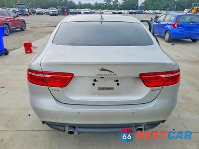 Zdjęcie 6 z 12 samochodu: 2017 JAGUAR XE PREMIUM VIN:SAJAD4BG9HA969474 - miniatura