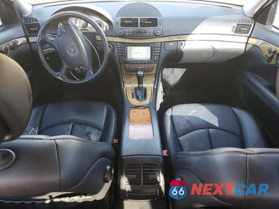 Zdjęcie 8 z 12 samochodu: 2007 MERCEDES-BENZ E 350 VIN:WDBUF56X77B047752 - miniatura
