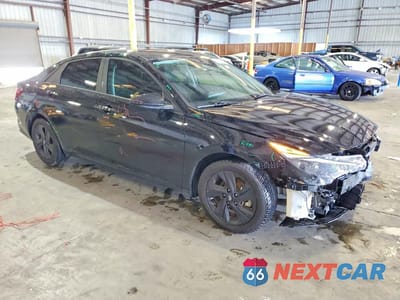 Czwarte zdjęcie samochodu z boku: 2023 HYUNDAI ELANTRA SEL VIN:KMHLM4AG7PU374902 - miniatura