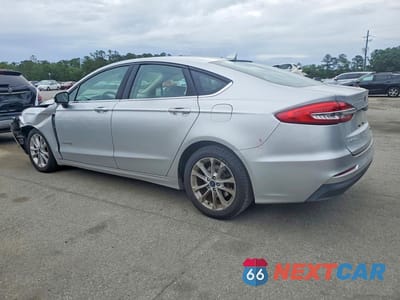 Drugie zdjęcie samochodu z przodu: 2019 FORD FUSION SE VIN:3FA6P0LU6KR221440 - miniatura