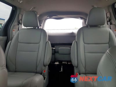 Zdjęcie 10 z 13 samochodu: 2019 TOYOTA SIENNA XLE 7-PASSENGER VIN:5TDDZ3DC9KS216040 - miniatura