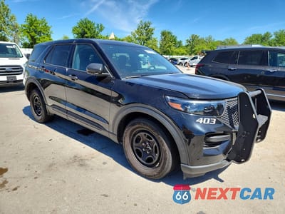 Czwarte zdjęcie samochodu z boku: 2025 FORD EXPLORER POLICE INTERCEPTOR VIN:1FM5K8ABXSGA57651 - miniatura