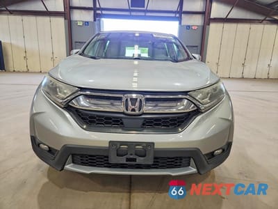 Piąte zdjęcie samochodu w środku: 2017 HONDA CR-V EX VIN:5J6RW2H57HL055552 - miniatura