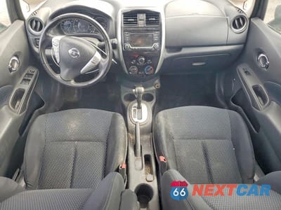 Zdjęcie 8 z 12 samochodu: 2018 NISSAN VERSA NOTE VIN:3N1CE2CP8JL353337 - miniatura