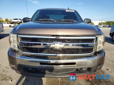 Piąte zdjęcie samochodu w środku: 2007 CHEVROLET SILVERADO K1500 CREW CAB VIN:2GCEK13M871571805 - miniatura