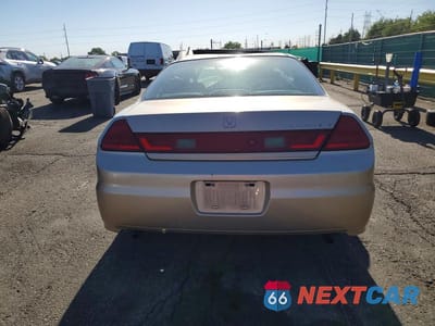 Zdjęcie 6 z 12 samochodu: 2002 HONDA ACCORD EX VIN:1HGCG22592A025636 - miniatura