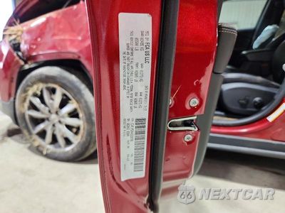 Zdjęcie 13 z 13 samochodu: 2017 JEEP CHEROKEE LIMITED VIN:1C4PJMDB4HD226786 - miniatura