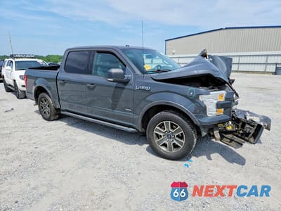 Czwarte zdjęcie samochodu z boku: 2016 FORD F150 SUPERCREW VIN:1FTEW1CP1GFD48187 - miniatura