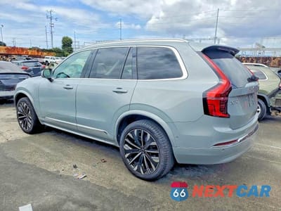 Drugie zdjęcie samochodu z przodu: 2025 VOLVO XC90 PLUS VIN:YV4M12JB7S1390857 - miniatura
