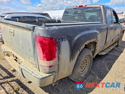 Czwarte zdjęcie samochodu z boku: 2008 GMC SIERRA K1500 VIN:1GTEK19018Z182940 - miniatura