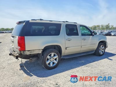 Trzecie zdjęcie samochodu z tyłu: 2009 GMC YUKON XL K1500 SLT VIN:1GKFK36329R237318 - miniatura