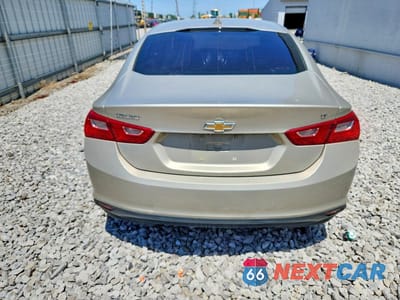 Zdjęcie 6 z 12 samochodu: 2016 CHEVROLET MALIBU LT VIN:1G1ZE5ST8GF183404 - miniatura
