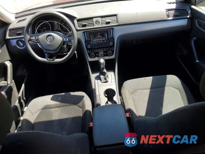 Zdjęcie 8 z 12 samochodu: 2017 VOLKSWAGEN PASSAT S VIN:1VWAT7A33HC030193 - miniatura