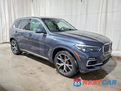 Czwarte zdjęcie samochodu z boku: 2019 BMW X5 XDRIVE40I VIN:5UXCR6C54KLL13842 - miniatura