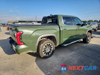 Trzecie zdjęcie samochodu z tyłu: 2023 TOYOTA TUNDRA LIMITED HV VIN:5TFJC5DB9PX026733 - miniatura