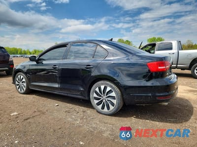 Drugie zdjęcie samochodu z przodu: 2015 VOLKSWAGEN JETTA TDI VIN:3VWLA7AJ7FM328335 - miniatura