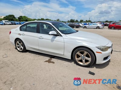 Czwarte zdjęcie samochodu z boku: 2013 BMW 328 XI VIN:WBA3B3C56DF535169 - miniatura