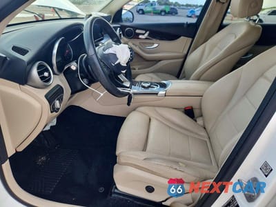 Zdjęcie 7 z 12 samochodu: 2019 MERCEDES-BENZ GLC 300 VIN:WDC0G4JB1KV167664 - miniatura