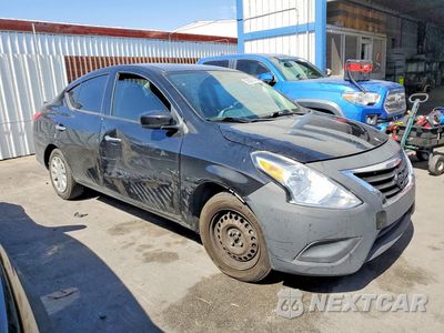 Czwarte zdjęcie samochodu z boku: 2015 NISSAN VERSA 1.6 SV VIN:3N1CN7AP1FL840953 - miniatura