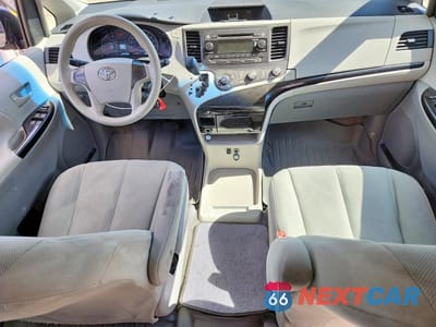 Zdjęcie 8 z 13 samochodu: 2011 TOYOTA SIENNA BASE 7-PASSENGER VIN:5TDZK3DC1BS029353 - miniatura