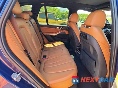 Zdjęcie 10 z 12 samochodu: 2019 BMW X5 XDRIVE40I VIN:5UXCR6C51KLL01941 - miniatura