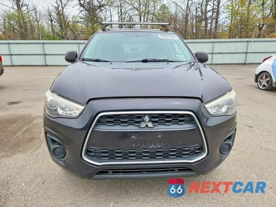 Piąte zdjęcie samochodu w środku: 2014 MITSUBISHI OUTLANDER SPORT ES VIN:4A4AR3AUXEE021549 - miniatura