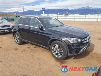 Czwarte zdjęcie samochodu z boku: 2020 MERCEDES-BENZ GLC 300 4MATIC VIN:WDC0G8EB6LF716451 - miniatura