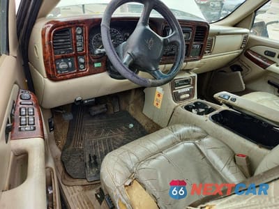 Zdjęcie 8 z 13 samochodu: 2002 CHEVROLET TAHOE K1500 VIN:1GNEK13Z82J249330 - miniatura