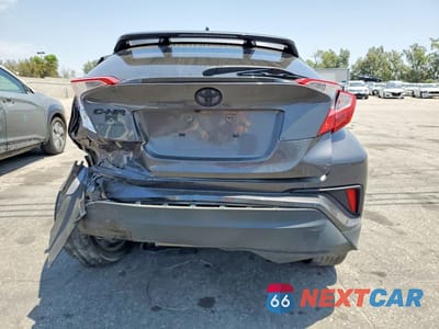 Zdjęcie 6 z 12 samochodu: 2021 TOYOTA C-HR XLE VIN:JTNKHMBX8M1113144 - miniatura