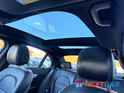 Zdjęcie 13 z 14 samochodu: 2016 MERCEDES-BENZ C 300 4MATIC VIN:55SWF4KB8GU110352 - miniatura