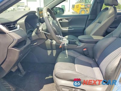 Zdjęcie 7 z 13 samochodu: 2023 TOYOTA RAV4 XSE VIN:2T3E6RFV5PW040947 - miniatura