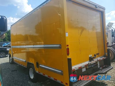 Drugie zdjęcie samochodu z przodu: 2024 FORD E350 BOX TRUCK VIN:1FDWE3FN2RDD09471 - miniatura