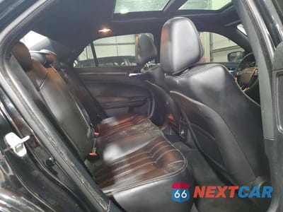Zdjęcie 10 z 13 samochodu: 2014 CHRYSLER 300 S VIN:2C3CCAGG7EH273649 - miniatura