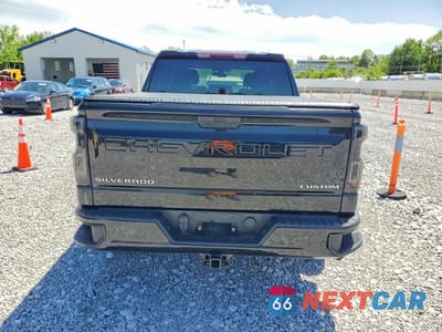 Zdjęcie 6 z 12 samochodu: 2021 CHEVROLET SILVERADO K1500 CUSTOM VIN:3GCPYBEK9MG254305 - miniatura