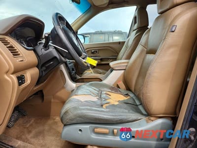 Zdjęcie 7 z 13 samochodu: 2004 HONDA PILOT EXL VIN:2HKYF18614H505070 - miniatura