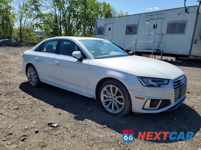Czwarte zdjęcie samochodu z boku: 2019 AUDI A4 PREMIUM PLUS VIN:WAUENAF40KA118258 - miniatura