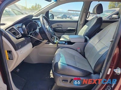 Zdjęcie 7 z 13 samochodu: 2015 KIA SEDONA EX VIN:KNDMC5C10F6045536 - miniatura