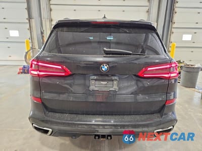 Zdjęcie 6 z 13 samochodu: 2019 BMW X5 XDRIVE50I VIN:5UXJU2C50KLN49466 - miniatura