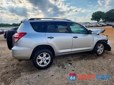 Trzecie zdjęcie samochodu z tyłu: 2012 TOYOTA RAV4 BASE VIN:2T3ZF4DV6CW150701 - miniatura