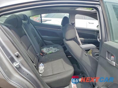 Zdjęcie 10 z 12 samochodu: 2018 HYUNDAI ELANTRA VALUE EDITION VIN:5NPD84LF0JH270688 - miniatura