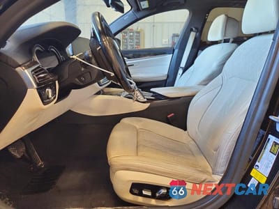 Zdjęcie 7 z 13 samochodu: 2017 BMW 540 I VIN:WBAJE5C33HG916647 - miniatura