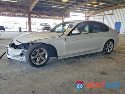 2015 BMW 328 I WBA3A5G50FNS89348 - główne zdjęcie licytacji z USA - miniatura