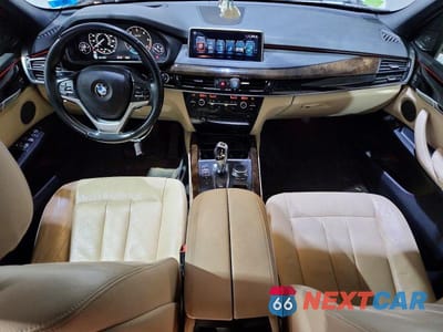 Zdjęcie 8 z 14 samochodu: 2017 BMW X5 XDRIVE35D VIN:5UXKS4C35H0Y16289 - miniatura