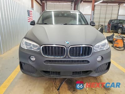 Piąte zdjęcie samochodu w środku: 2018 BMW X5 XDRIVE35I VIN:5UXKR0C55JL070517 - miniatura